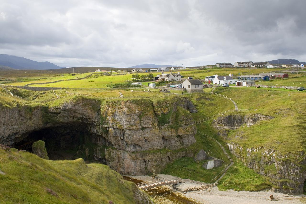 Durness Youth Hostel Экстерьер фото